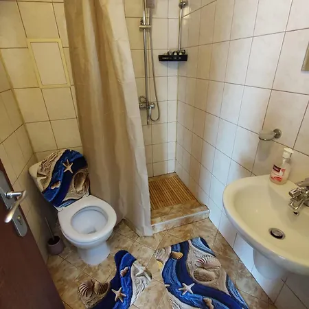 Apartment студио слънчево утро *