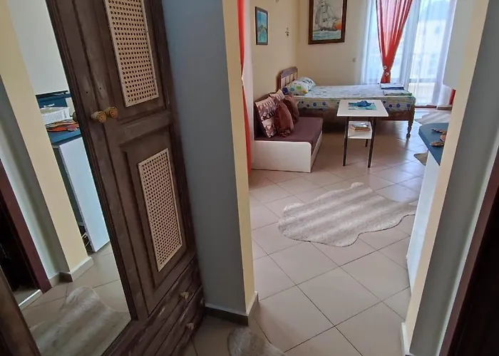 студио слънчево утро Burgas